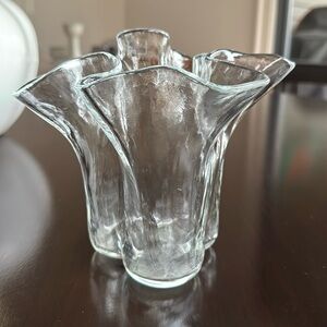 Muurla Handmade Glass Finland Textured Freeform Handkerchief Vase  6 inches